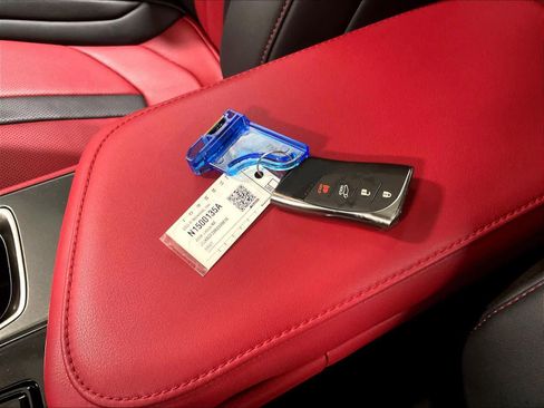 Used 2024 Lexus NX 450h+ F Sport image 31