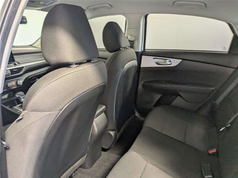 Used 2024 Kia Forte LXS w/ LXS Technology Package FWD image 34