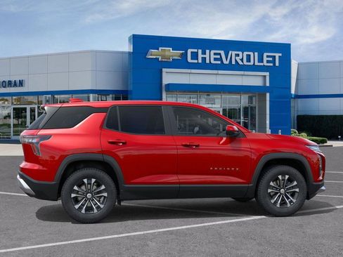 New 2026 Chevrolet Equinox LT image 5