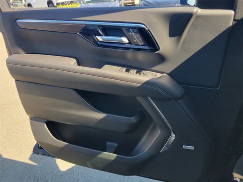 New 2025 Chevrolet Tahoe Premier image 21