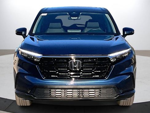 Used 2025 Honda CR-V EX image 3
