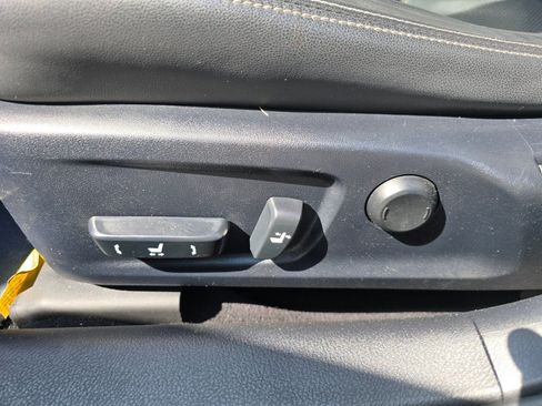 Used 2014 Lexus IS 250 w/ Navigation Package RWD image 54