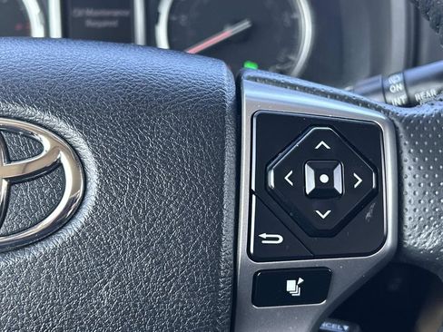 Used 2023 Toyota 4Runner Limited AWD/4WD image 25