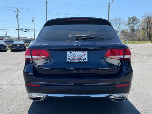 Used 2018 Mercedes-Benz GLC 300 4MATIC image 6