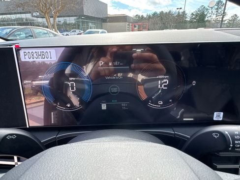 New 2026 Hyundai Santa Fe SE image 27