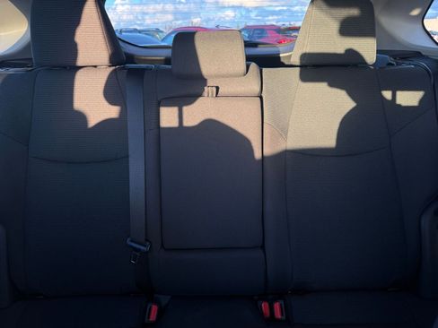 Used 2025 Toyota RAV4 LE image 38