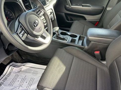 Used 2022 Kia Sportage LX w/ LX AWD Value Edition Package image 10