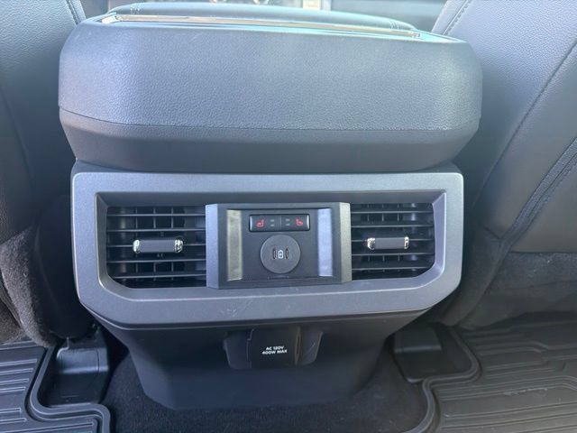 Used 2026 Ford F350 Lariat w/ Lariat Ultimate Package AWD/4WD image 11