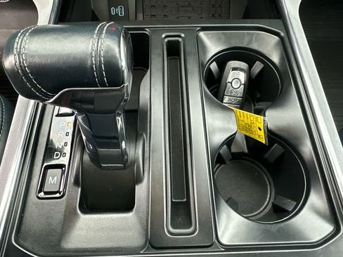 Used 2023 Ford F150 Limited image 36