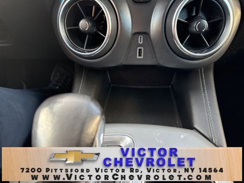 Used 2019 Chevrolet Blazer LT image 24