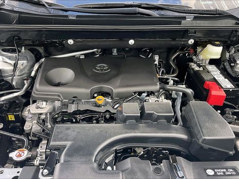 Used 2025 Toyota RAV4 Limited image 13