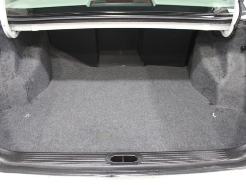 Used 2005 Buick Le Sabre Custom image 19