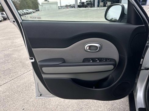 Used 2018 Kia Soul image 10