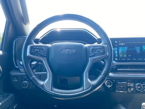 Used 2023 Chevrolet Silverado 1500 RST w/ Redline Edition AWD/4WD image 21