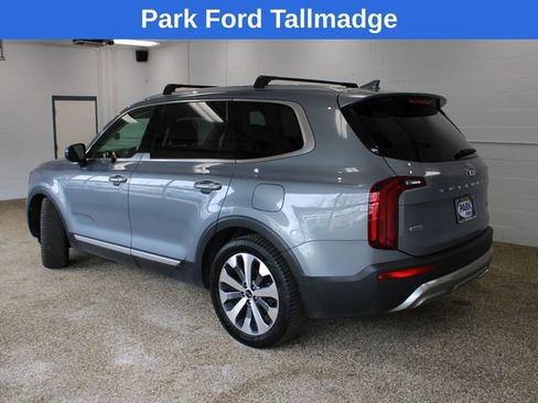 Used 2020 Kia Telluride S w/ S 8 Passenger Seating Package image 2
