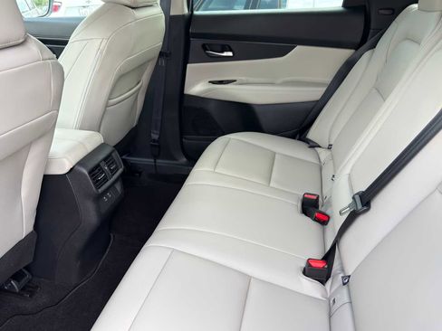Used 2025 Nissan Murano SV AWD/4WD image 27