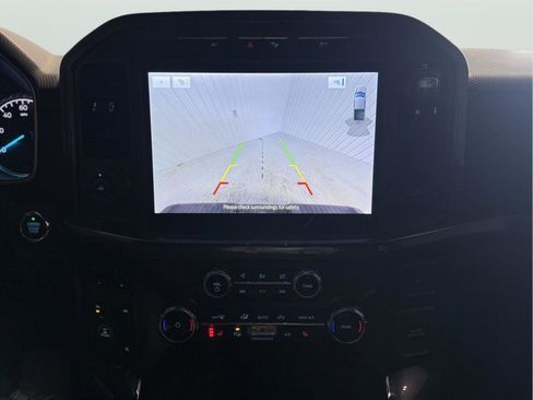 Certified 2022 Ford F150 XLT w/ Equipment Group 302A High image 26