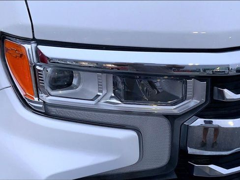 Used 2025 Chevrolet Silverado 1500 LTZ w/ Z71 Off-Road Package AWD/4WD image 26