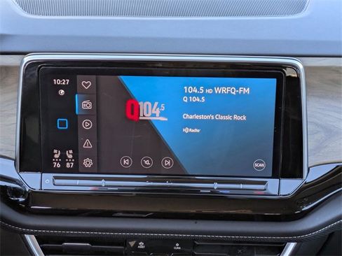 Used 2024 Volkswagen Atlas SE image 19