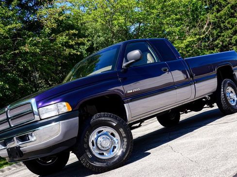 Used 1999 Dodge Ram 2500 Truck 4x4 Quad Cab image 71