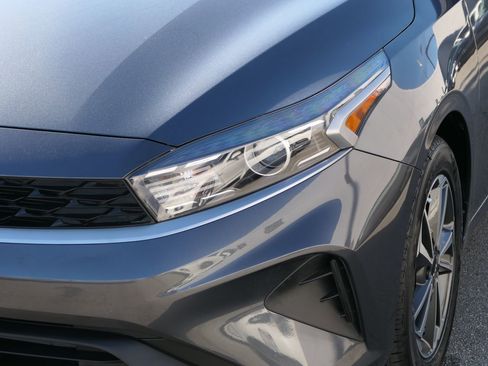 Used 2023 Kia Forte LXS image 38