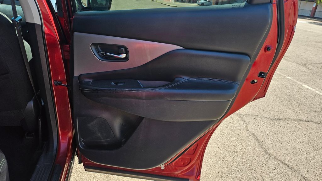 Used 2019 Nissan Murano S w/ Cargo Package FWD image 20