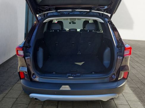 Used 2023 Ford Escape Platinum image 25