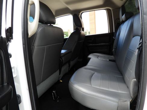 Used 2016 RAM 1500 Express AWD/4WD image 43