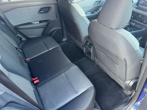 Used 2021 Nissan Rogue S image 36