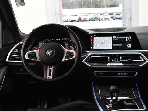 Used 2021 BMW X5 M w/ Executive Package image 33