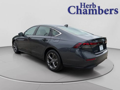 Used 2023 Honda Accord EX image 3