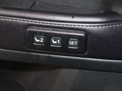 Used 2016 Toyota 4Runner Limited image 42