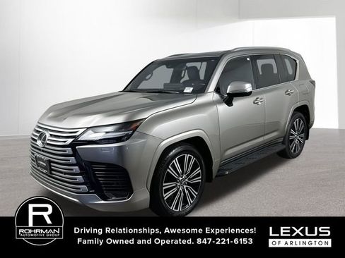 Used 2024 Lexus LX 600 4WD w/ Luxury Package image 1