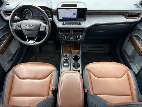 Used 2024 Ford Maverick Lariat FWD image 13