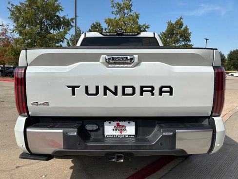 Used 2023 Toyota Tundra Limited AWD/4WD image 7