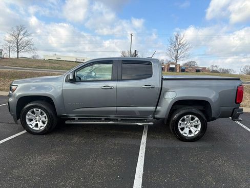 Used 2022 Chevrolet Colorado LT w/ LT Convenience Package image 7