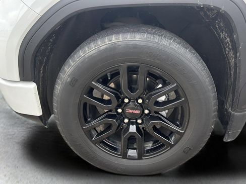 Used 2021 GMC Sierra 1500 Elevation image 16