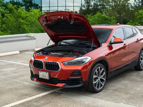Used 2022 BMW X2 sDrive28i w/ Convenience Package FWD image 21