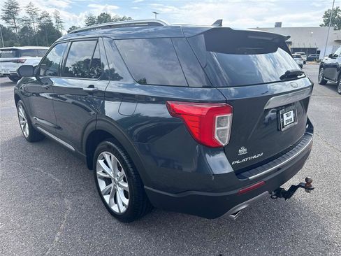 Used 2022 Ford Explorer Platinum w/ Technology Package AWD/4WD image 8