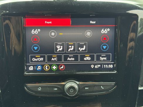 Used 2020 Chevrolet Traverse LS FWD image 24