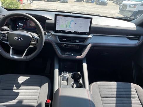 New 2026 Ford Explorer ST-Line AWD/4WD image 11