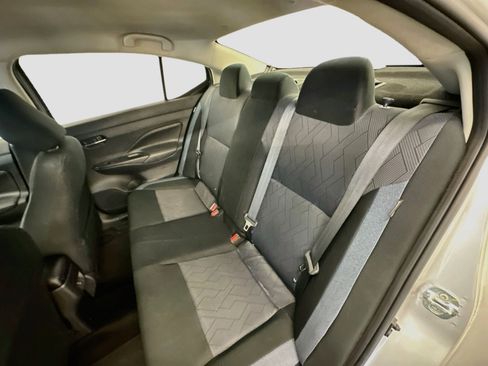 Used 2025 Nissan Versa SV FWD image 28