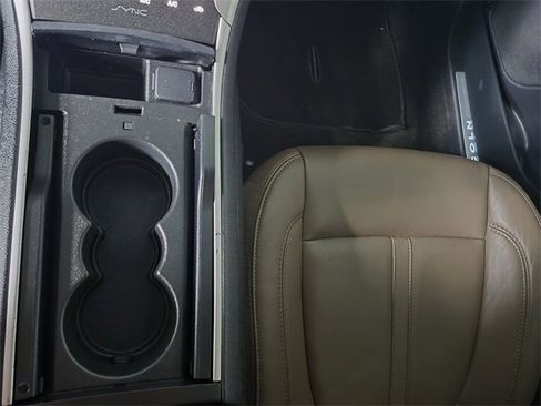 Used 2016 Lincoln MKZ AWD w/ Equipment Group 200A Select image 26