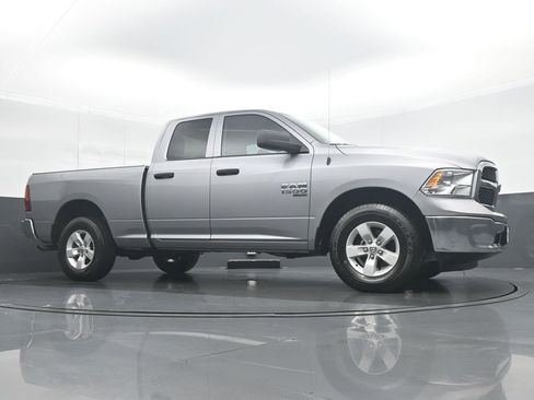 Used 2024 RAM 1500 Classic SLT image 31