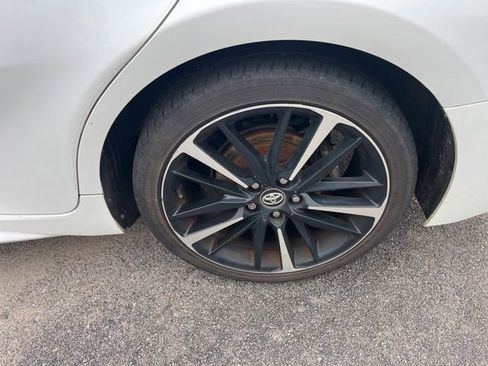 Used 2020 Toyota Camry XSE FWD image 30