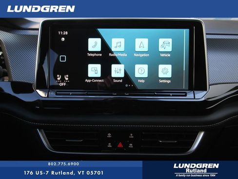 New 2026 Volkswagen Atlas Cross Sport SEL image 3