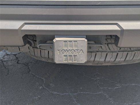 Used 2025 Toyota 4Runner TRD Off-Road AWD/4WD image 5