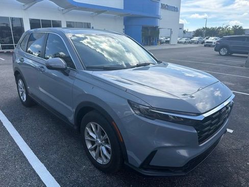 Used 2024 Honda CR-V EX image 1