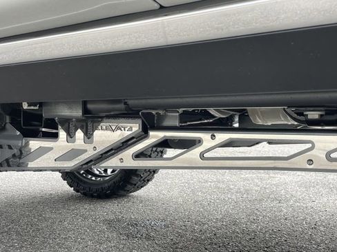 New 2026 Ford F450 Platinum w/ FX4 Off-Road Package image 10