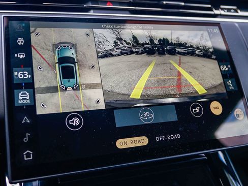 Used 2025 Land Rover Range Rover Sport SE image 26